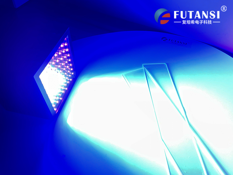 UVLED固化機(jī)在玻璃行業(yè)的應(yīng)用（玻璃行業(yè)中怎么挑選UV機(jī)）