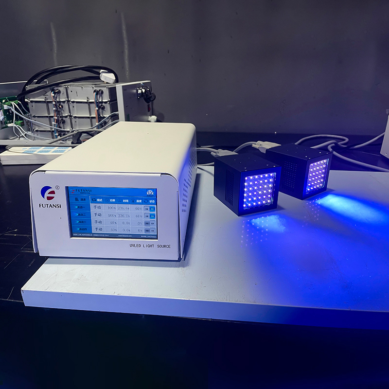 LED紫外線(xiàn)UV固化機(jī)風(fēng)扇冷卻和水冷卻的優(yōu)勢(shì)比較